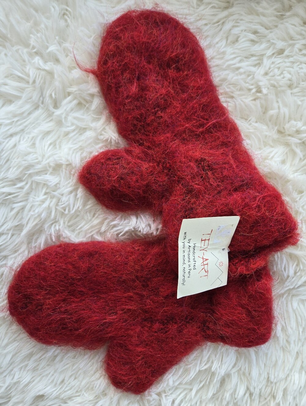 Nwt Handcrafted Red Peruvian Mohair Woolen Mittens